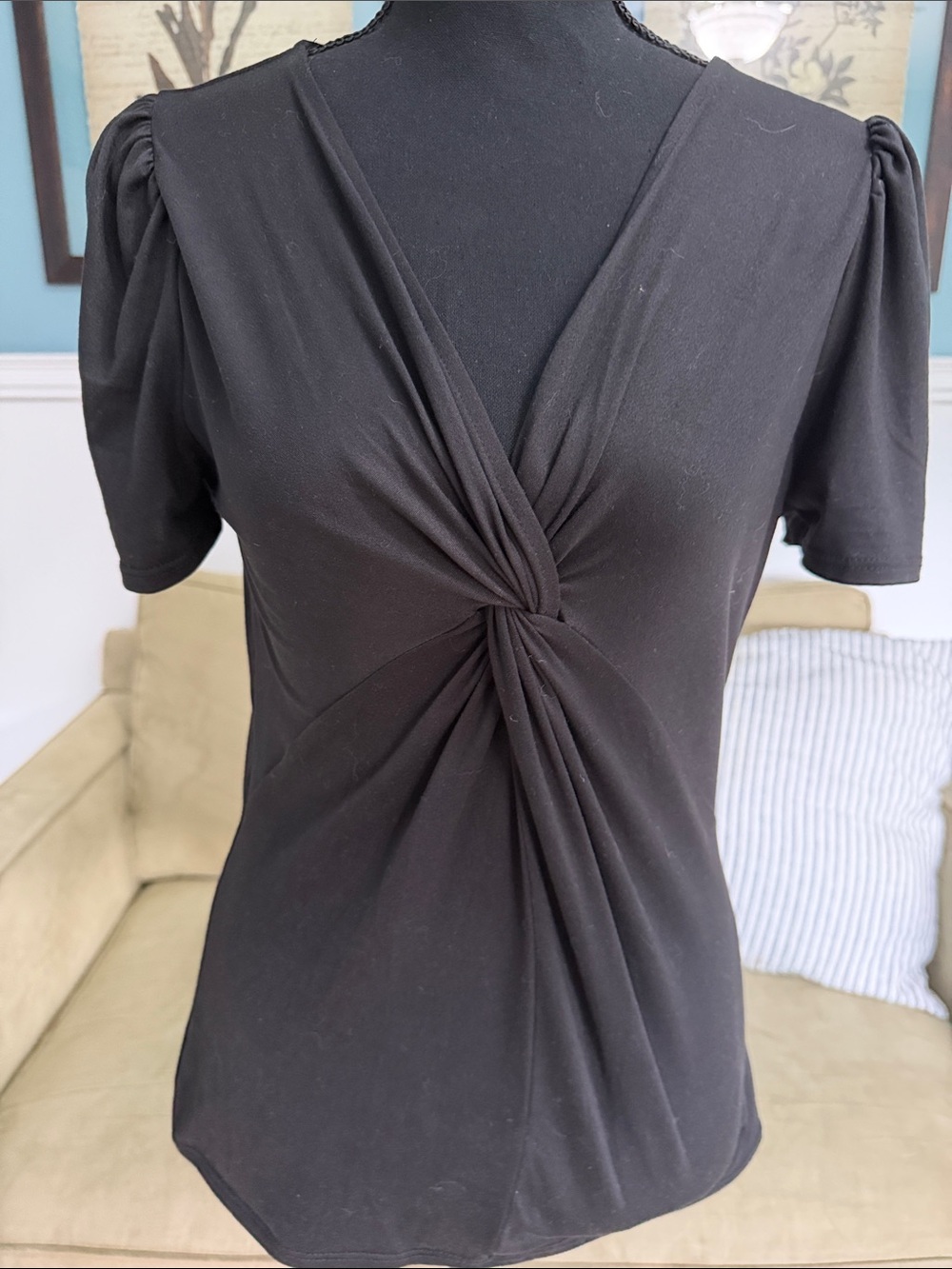 Women's Black Knot-Front V-Neck Short Sleeve Tee